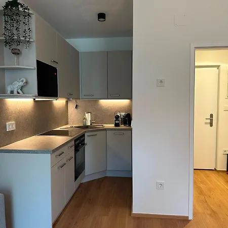 Appartamento Neu Renoviertes Im Zentrum *