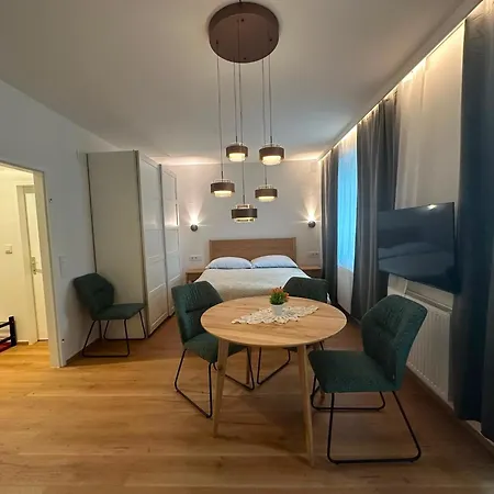 Appartamento Neu Renoviertes Im Zentrum
